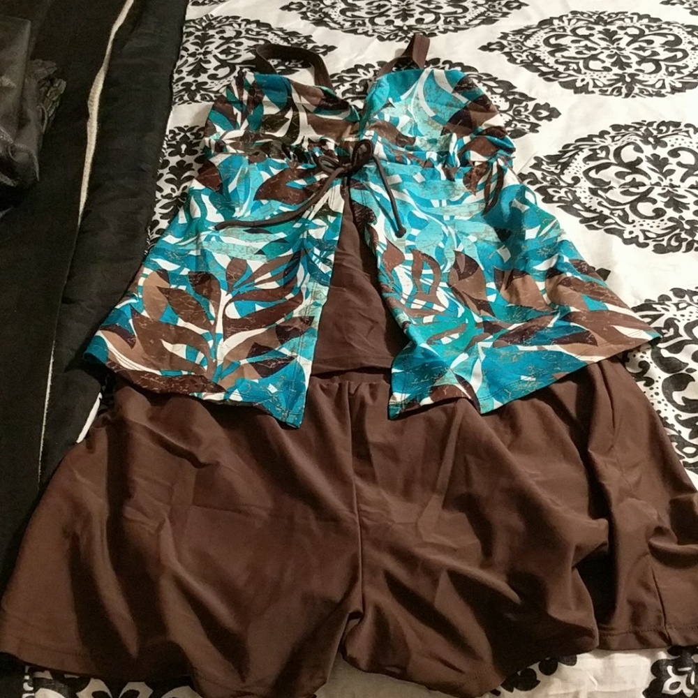Very nice bathing suit